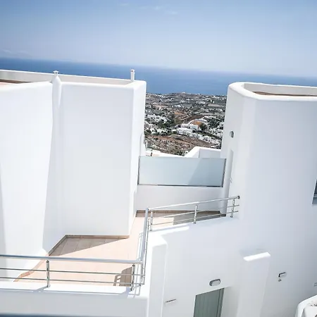 Xaravgi Hotel *